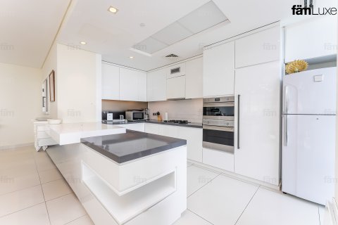 Apartment til leje i Palm Jumeirah, Dubai, UAE 3 soveværelser, 268.1 kvm № 761054 - foto 9