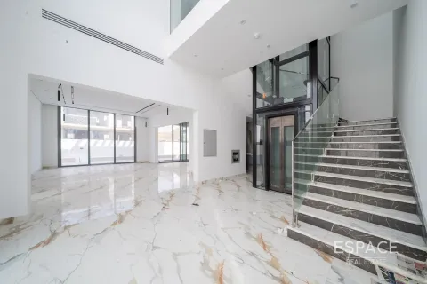 Villa til salgs i Jumeirah Park, Dubai, Emiratene 5 soverom, 390 kvm Nr. 649741 - Foto 5