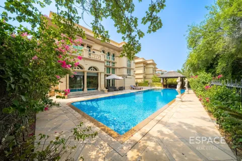 Vila di Jumeirah Islands, Dubai, UAE 4 bilik tidur, 502 meter persegi № 649739 - foto 1