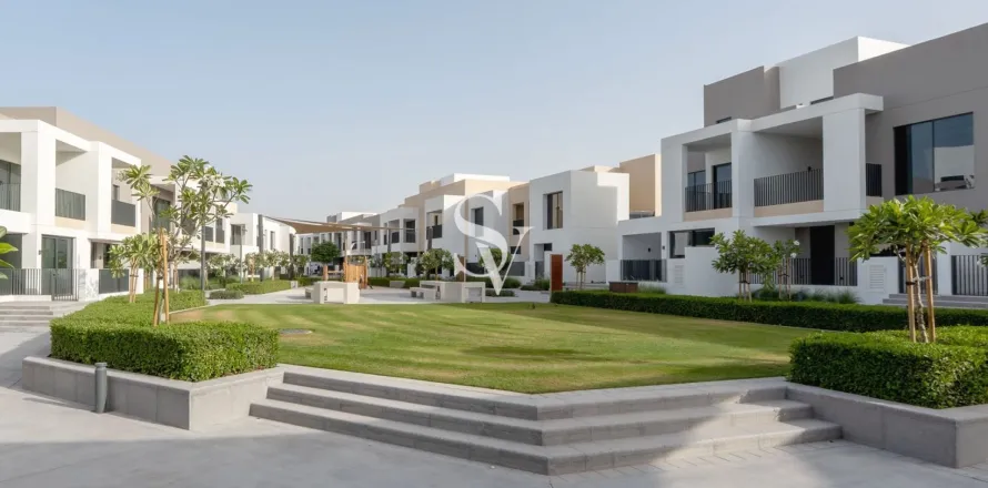 Řadový dům v Arabian Ranches 3, Dubai, SAE 3 ložnice, 126 m² Č.: 721491
