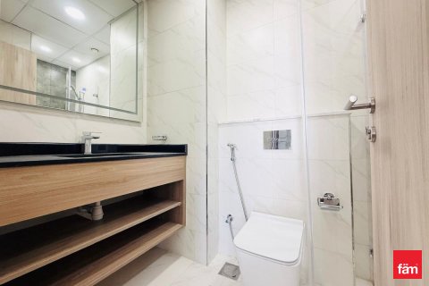 Apartmen di Dubai, UAE 1 bilik tidur, 68.5 meter persegi № 727334 - foto 12