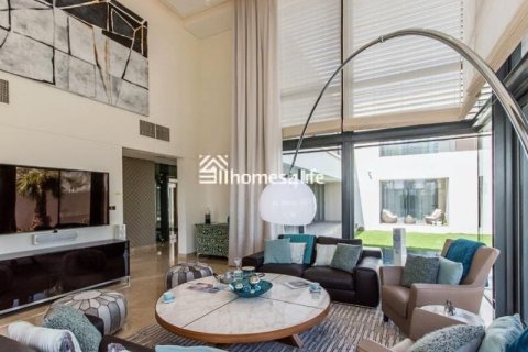 Huvila Mohammed Bin Rashid City, Dubai, Arabiemiraatit 5 makuuhuonetta, 746 m2 № 726967 - kuva 17