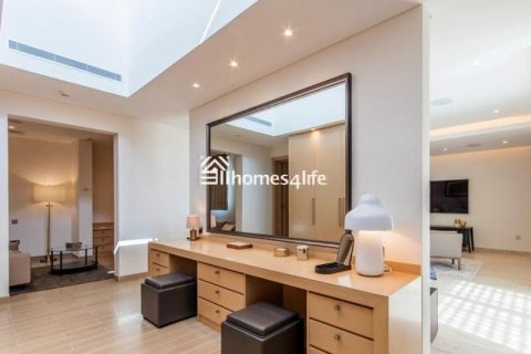 Huvila Mohammed Bin Rashid City, Dubai, Arabiemiraatit 5 makuuhuonetta, 746 m2 № 726967 - kuva 3