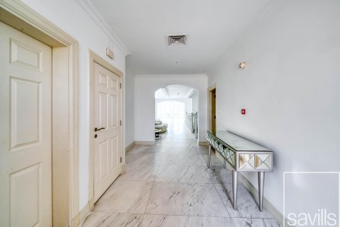 Villa te huur in Jumeirah Golf Estates, Dubai, VAE 5 slaapkamers, 891.03 vr.m., nr 747513 - foto 13