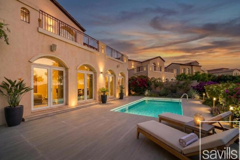 Villa te huur in Jumeirah Golf Estates, Dubai, VAE 5 slaapkamers, 891.03 vr.m., nr 747513 - foto 2
