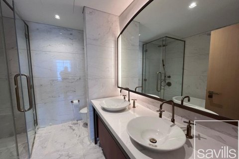 דירה להשכרה ב Downtown Dubai (Downtown Burj Dubai), Dubai, איחוד האמירויות 2 חדרי שינה, 165.74 מ"ר, מספר 747517 - תמונה 12