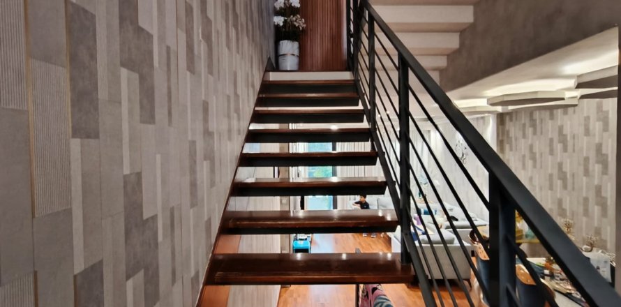 Maison de ville à Jumeirah Village Circle, Dubai, EAU: 3 chambres, 110 m2 № 720664
