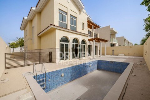 Huvila Mohammed Bin Rashid City, Dubai, Arabiemiraatit 4 makuuhuonetta, 473 m2 № 654371 - kuva 21