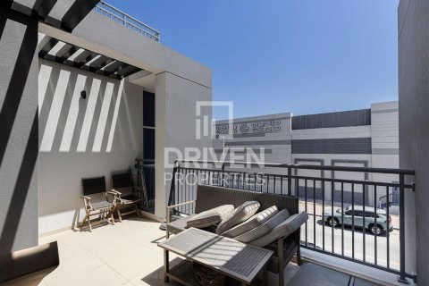 Таунхаус Dubai Sports City, Дубай, БАӘ-да 4 жатын бөлмелер, 275 м² № 683354 - фото 10