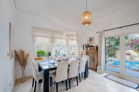 Vila v The Villa, Dubai, SAE 5 spální, 479 m2 č. 683355 - Fotografia 5