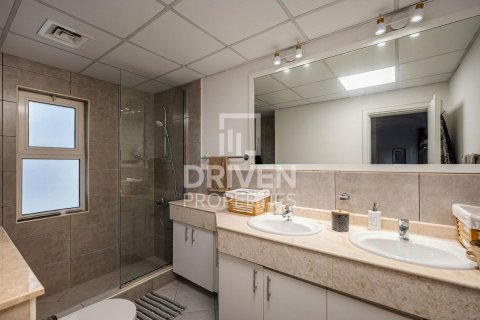 Vila v The Villa, Dubai, SAE 5 spální, 479 m2 č. 683355 - Fotografia 17