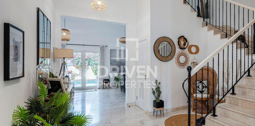 Vila v The Villa, Dubai, SAE 5 spální, 479 m2 č. 683355