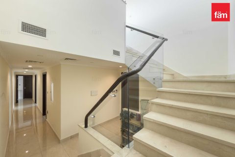 Vila v Dubai, SAE 4 spálne, 217 m2 č. 679766 - Fotografia 21