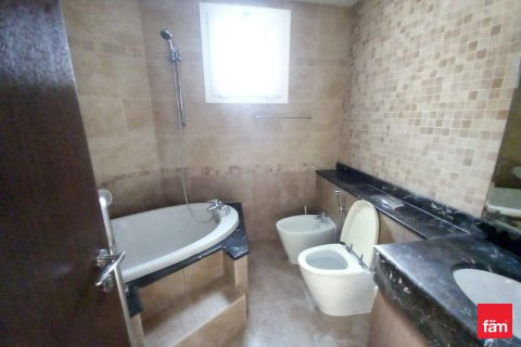 Vilă de închiriat în Dubai, EAU 5 dormitoare, 583.6 mp.  №689426 - poză 8