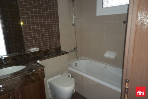 Vilă de închiriat în Dubai, EAU 5 dormitoare, 583.6 mp.  №689426 - poză 13