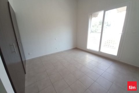 Vilă de închiriat în Dubai, EAU 5 dormitoare, 583.6 mp.  №689426 - poză 14