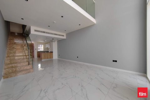 Vilă de închiriat în Dubai, EAU 2 dormitoare, 133.4 mp.  №689422 - poză 7