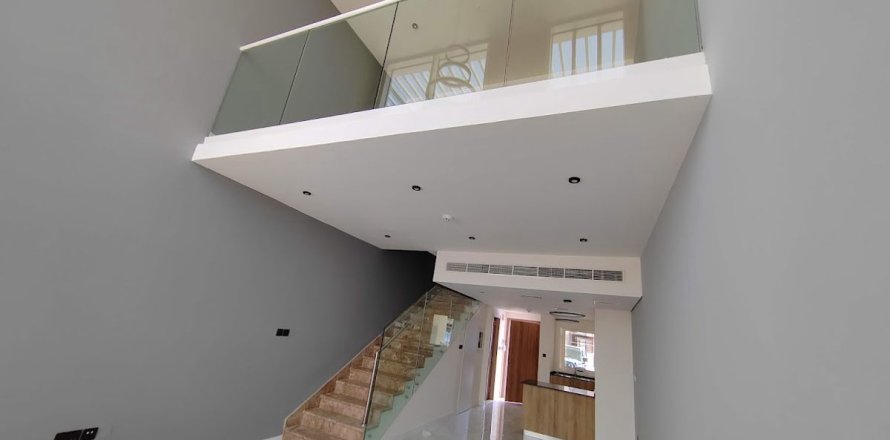 Vilă în Dubai, EAU 2 dormitoare, 133.4 mp.  №689422