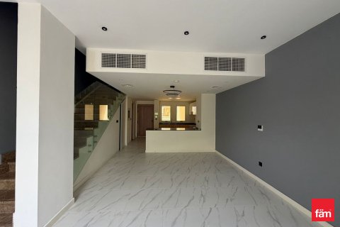 Villa in Dubai, UAE 2 bedrooms, 133.4 sq.m. № 689422