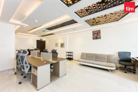 Офис Бизнес-Бэй, Дубай, БАӘ-да 56.5 м² № 722115 - фото 3