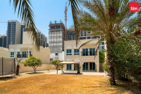 Dubai、UAE にあるヴィラの賃貸物件 2ベッドルーム、767 m2、No722111 - 写真 6