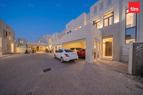 Huvila Reem, Dubai, Arabiemiraatit 4 makuuhuonetta, 190.9 m2 № 722109 - kuva 29