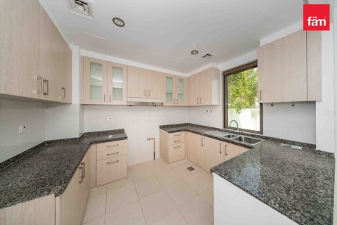 Huvila Reem, Dubai, Arabiemiraatit 4 makuuhuonetta, 190.9 m2 № 722109 - kuva 6