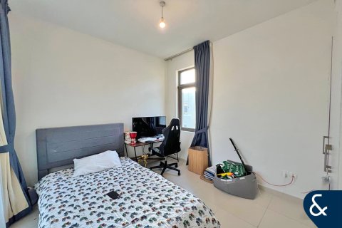 Villa in Reem, Dubai, UAE 3 bedrooms, 236 sq.m. № 671426 - photo 17