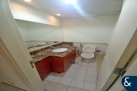 Villa in The Springs, Dubai, UAE 3 bedrooms, 251 sq.m. № 671424 - photo 14