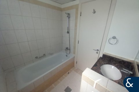 Villa in The Springs, Dubai, UAE 3 bedrooms, 251 sq.m. № 671424 - photo 6