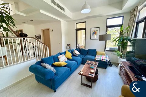 Kamienica do wynajęcia w Reem, Dubai, ZEA 3 sypialnie, 338 mkw., nr 671425 - zdjęcie 4