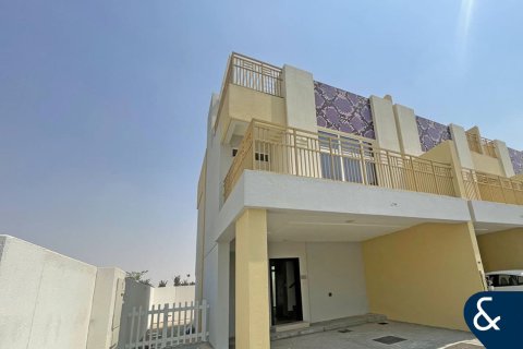 Vilă de închiriat în DAMAC Hills (Akoya by DAMAC), Dubai, EAU 3 dormitoare, 156 mp.  №671423 - poză 2