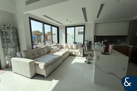 Villa in Dubai Land, Dubai, UAE 4 bedrooms, 216 sq.m. № 671422 - photo 3