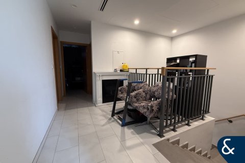 Villa in Dubai Land, Dubai, UAE 4 bedrooms, 216 sq.m. № 671422 - photo 8