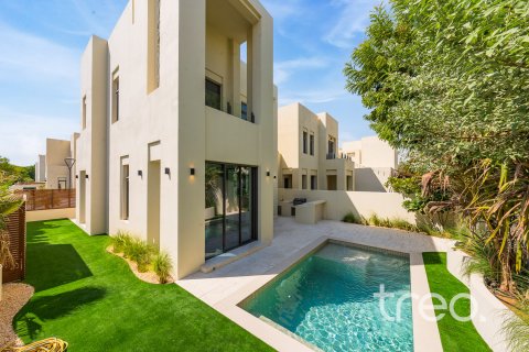 Villa à Reem, Dubai, EAU: 3 chambres, 208.75 m2 № 739238