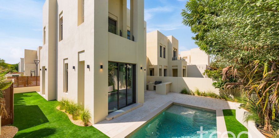 Huvila Reem, Dubai, Arabiemiraatit 3 makuuhuonetta, 208.75 m2 № 739238