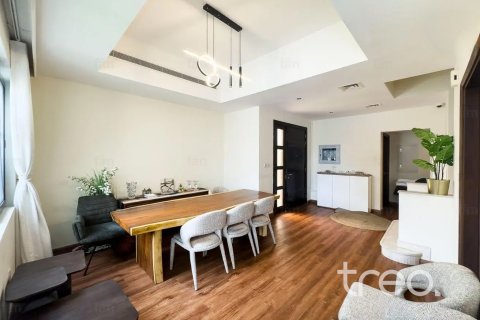Σπίτι σε Reem, Dubai, ΗΑΕ 4 υπνοδωμάτια, 236.9 τ.μ. Αρ. 739240 - φωτογραφία 2
