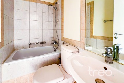 Villa te koop in The Springs, Dubai, VAE 2 slaapkamers, 156.63 vr.m., nr 739241 - foto 5