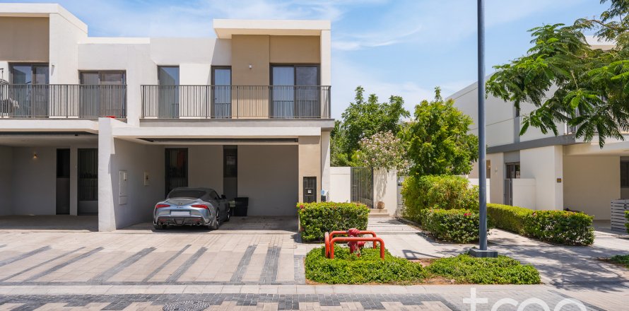 Kamienica w Tilal Al Ghaf, Dubai, ZEA 4 sypialnie, 218.69 mkw. nr 739239