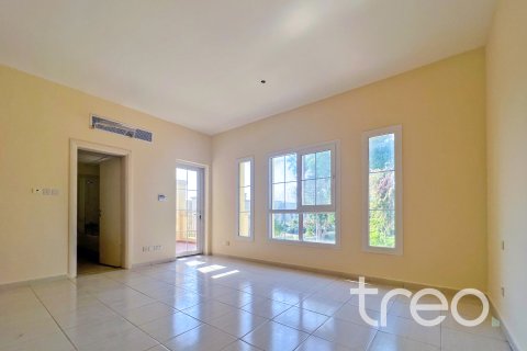 Huvila The Springs, Dubai, Arabiemiraatit 3 makuuhuonetta, 228.08 m2 № 739236 - kuva 7