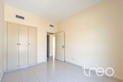 Huvila The Springs, Dubai, Arabiemiraatit 3 makuuhuonetta, 228.08 m2 № 739236 - kuva 8