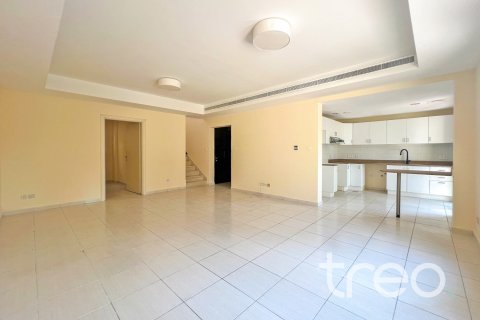 Huvila The Springs, Dubai, Arabiemiraatit 3 makuuhuonetta, 228.08 m2 № 739236 - kuva 2
