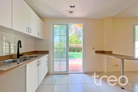 Huvila The Springs, Dubai, Arabiemiraatit 3 makuuhuonetta, 228.08 m2 № 739236 - kuva 4