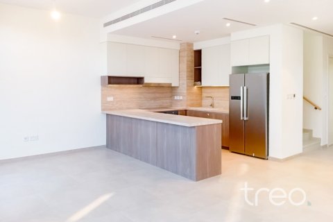 Shtëpi në qytet në Mudon, Dubai, Emiratet e Bashkuara Arabe 4 dhoma gjumi, 236.81 m2. № 739237 - Foto 3