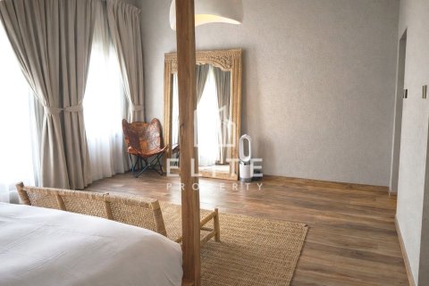 Řadový dům v Dubai, SAE 4 ložnice, 372 m² Č.: 736393 - fotografie 7