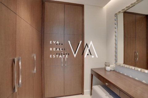 Apartmen di Downtown Dubai (Downtown Burj Dubai), UAE 2 bilik tidur, 139.81 meter persegi № 637703 - foto 4