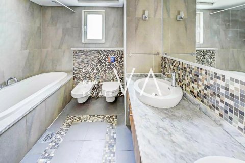 Jumeirah, Dubai, UAE의 임대용 아파트 침실 4개, 509.93제곱미터 번호 637701 - 사진 4
