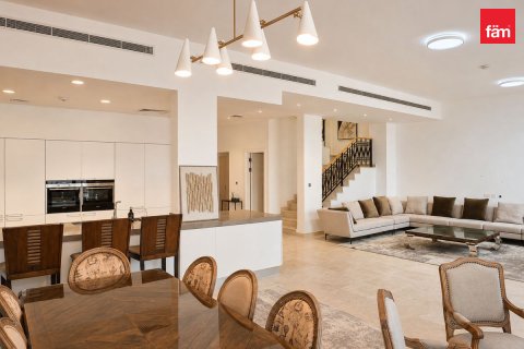 Villa til leje i Palm Jumeirah, Dubai, UAE 5 soveværelser, 478.4 kvm № 740360 - foto 8