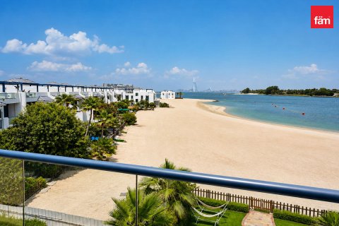 Villa til leje i Palm Jumeirah, Dubai, UAE 5 soveværelser, 478.4 kvm № 740360 - foto 17