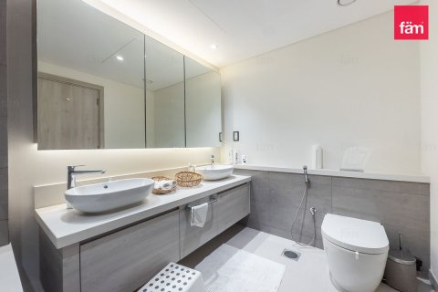 Apartament na sprzedaż w Dubai, ZEA 2 sypialnie, 124.8 mkw., nr 740357 - zdjęcie 18